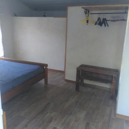 A L'etage D'une Ancienne Batisse