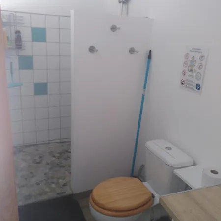 A L'etage D'une Ancienne Batisse